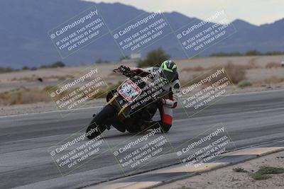 media/Sep-21-2025-Race Pace (Sun) [[98bf33ef95]]/Non Verified/3-Turn 15 Inside (9am)/